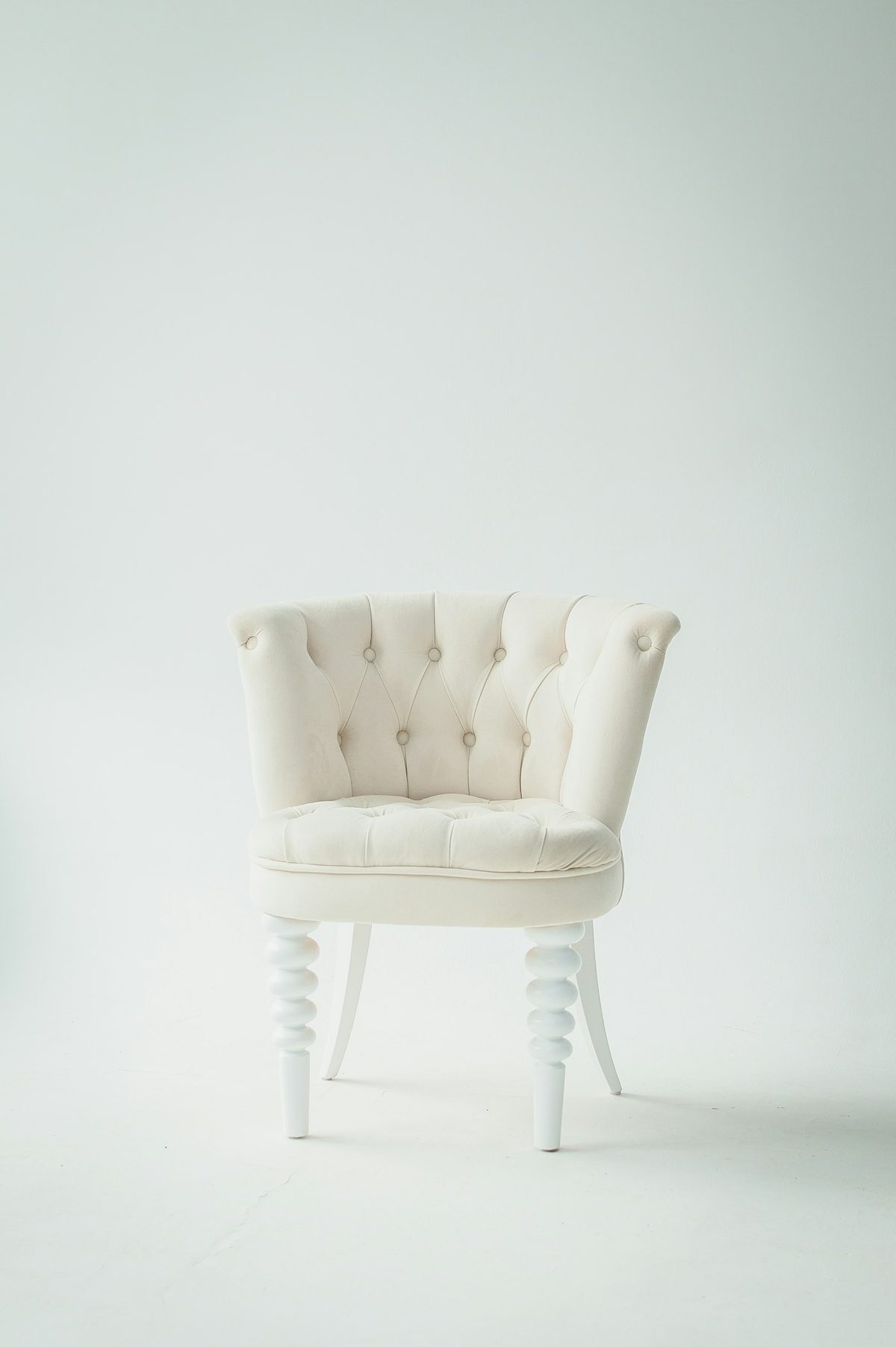 Ivory Tufted Accent Chair